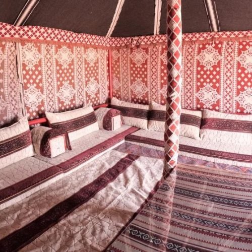 The One – Sunset Tent